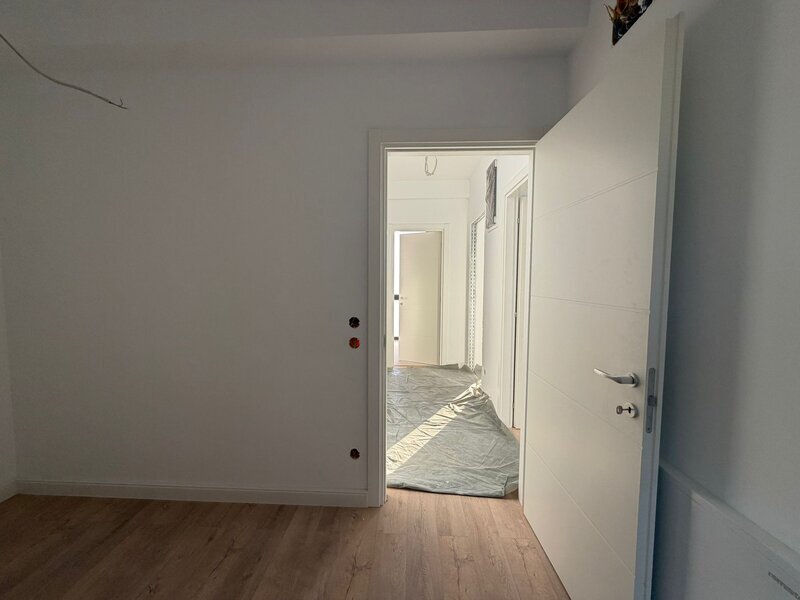 Otopeni, la cheie, vila lux langa statie de metrou